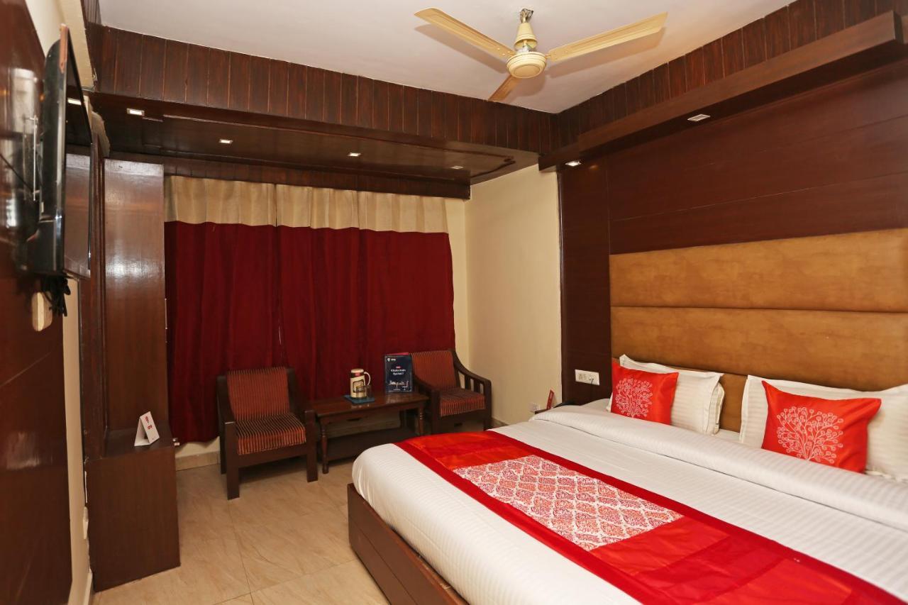 โอโย 2576 โฮเต็ล ปิกนิก Hotel มัสซูรี ภายนอก รูปภาพ